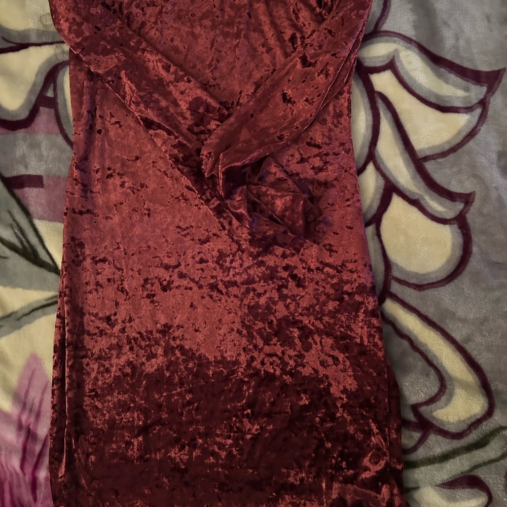Crushed Velvet Long Sleeve Dress